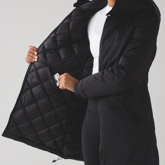 Lululemon No Shivers Bomber Jacket (Reversible) - Black - Sz 6 - Picture 3 of 6